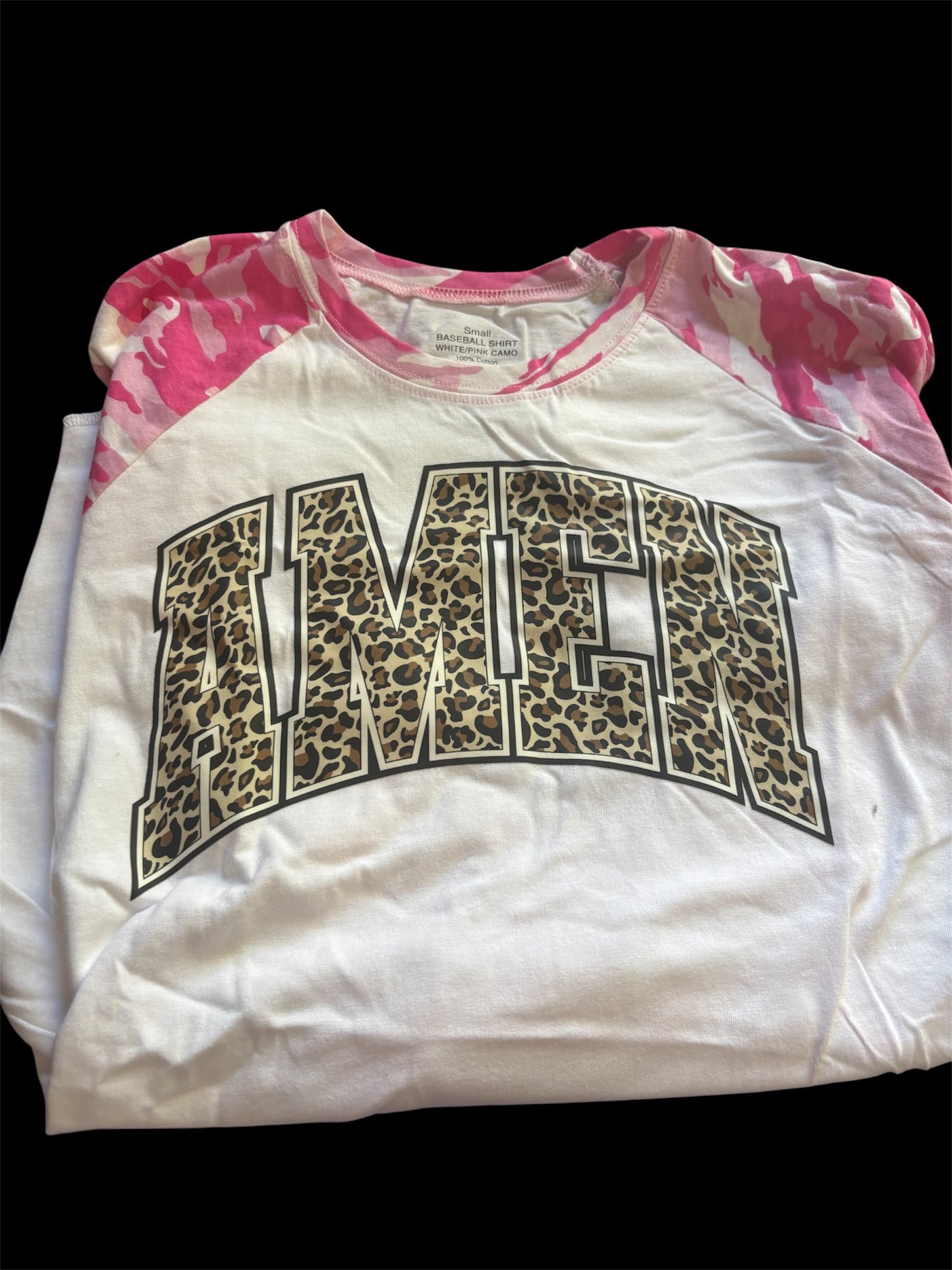 Leopard Amen raglan pink camo sleeves white body
