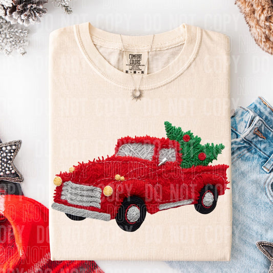 Faux yarn truck with tree